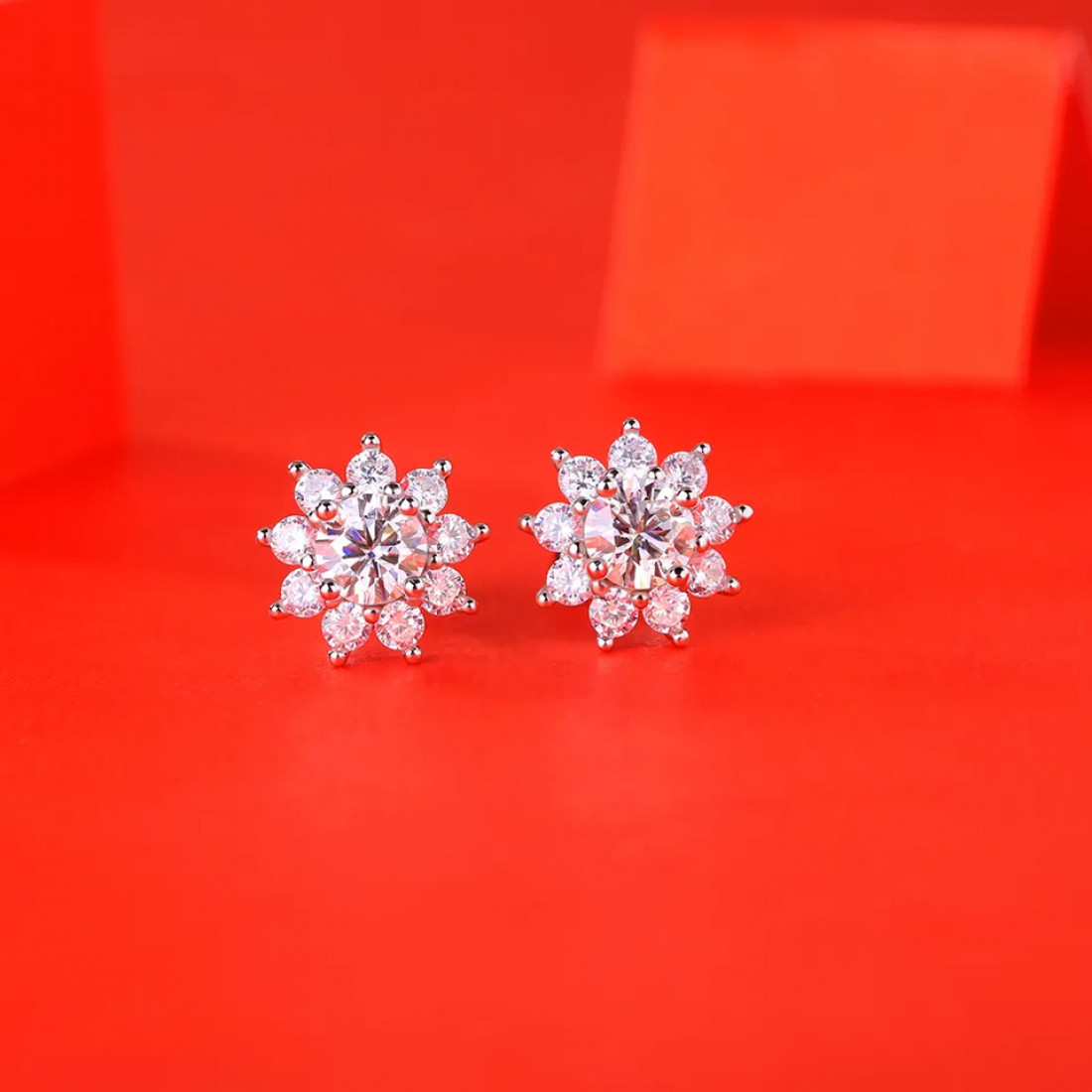 Étoile Earrings (LAB-Grown Diamonds)
